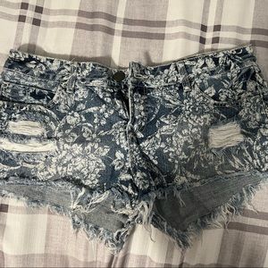 Billabong Shorts Size9